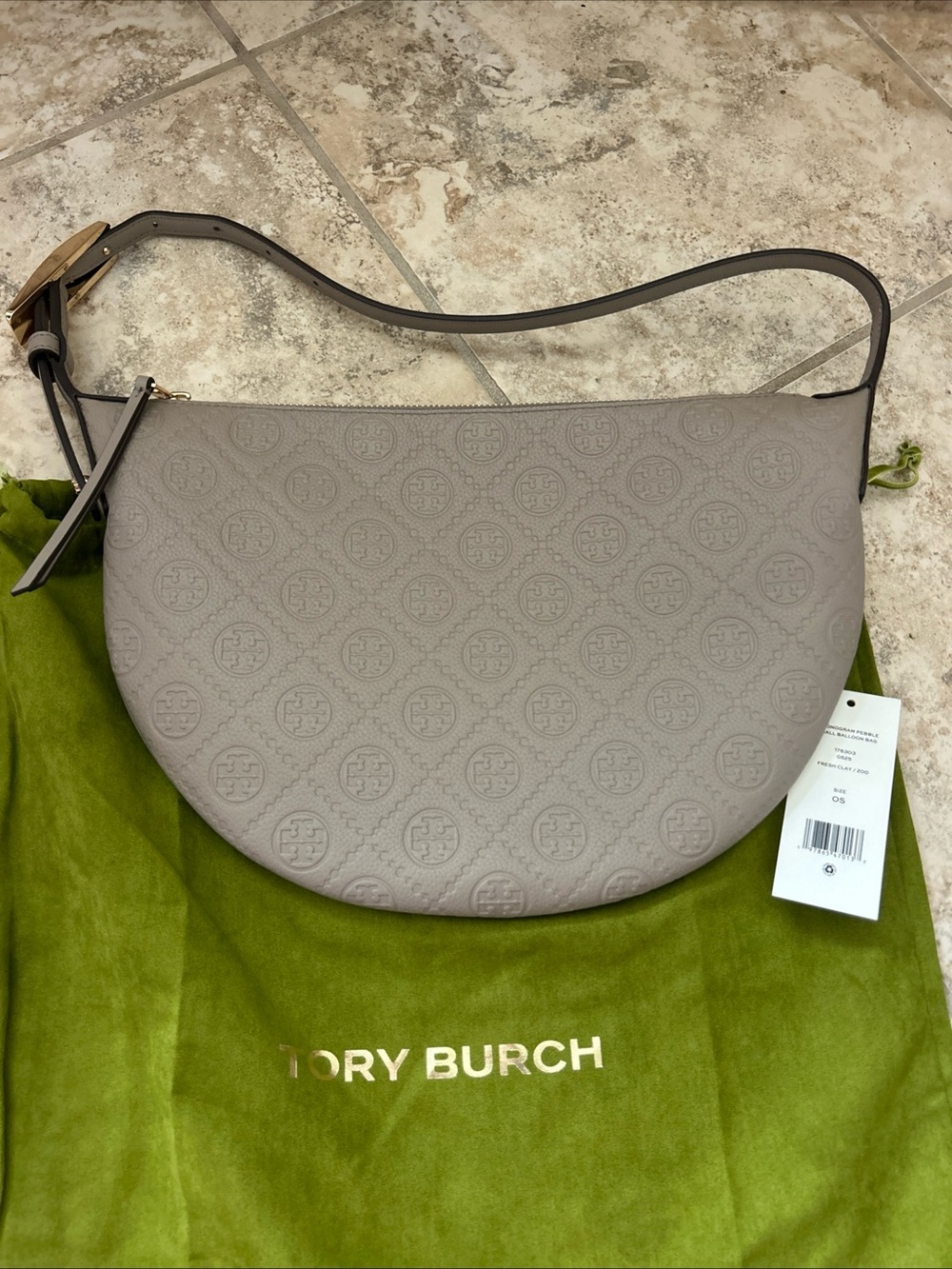 NWT Tory Burch Small T Monogram Pebble Leather Small Hobo Bag Fresh Clay Leather